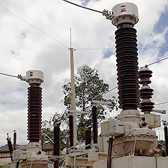 Transformadores de tensi&oacute;n (VT) aislados en aceite OTEF de hasta 420 kV 01